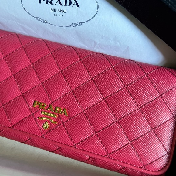Prada saffiano quilted long wallet hot pink and gold tone hardware w box! EUD - Picture 3 of 16